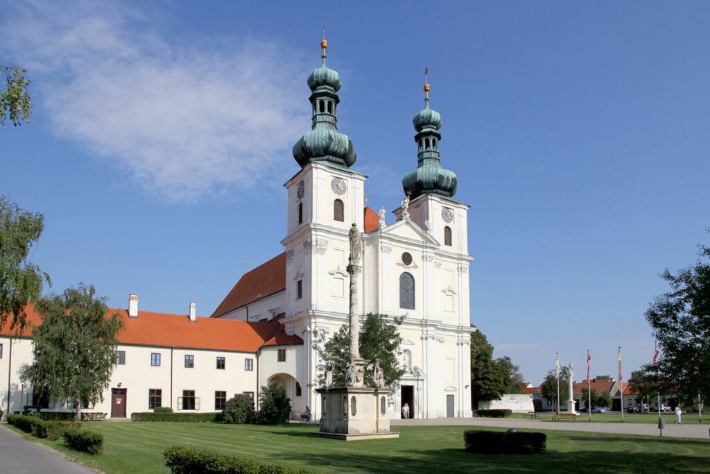 Basilika_Frauenkirchen-1500×1000