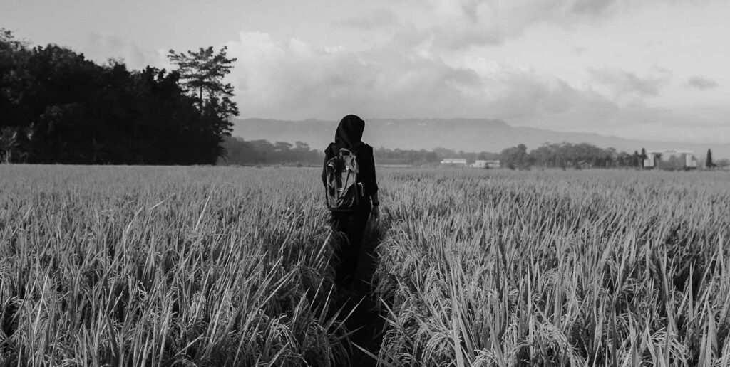 pexels-samuel-theo-manat-silitonga-789555